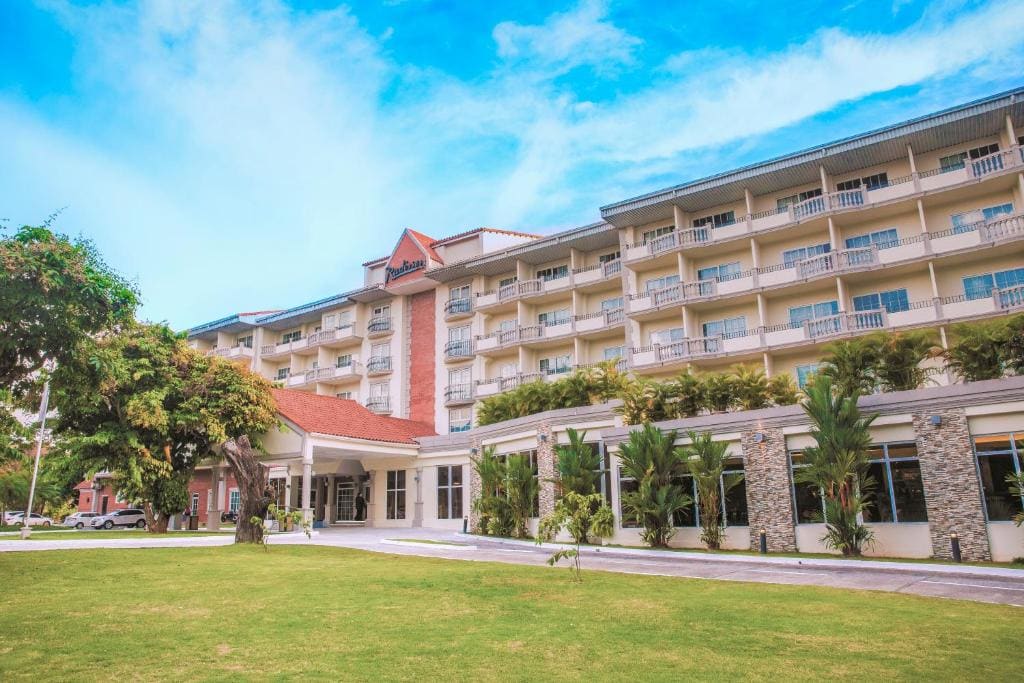Radisson Hotel Panama Canal - Main view