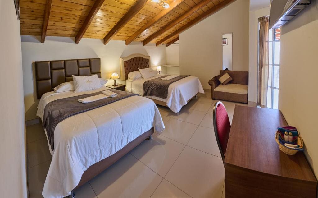 Hostal Catequil - View 2