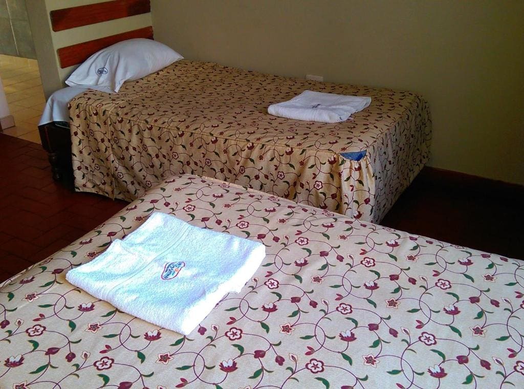 Hostal La Rivera - Main view