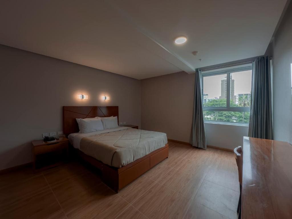 MIRAFLORES CITY HOTEL - View 6