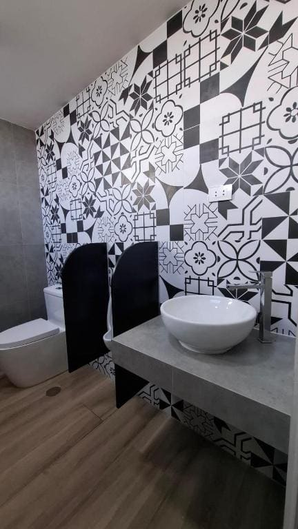 VICTORIA COLOR Hotel — Vue 3