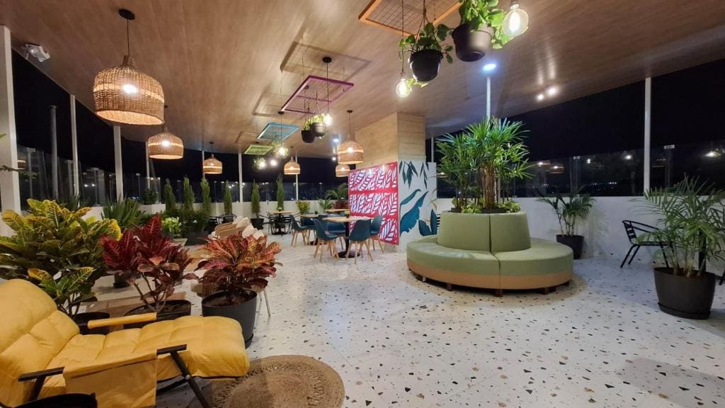 VICTORIA COLOR Hotel — Vue principale