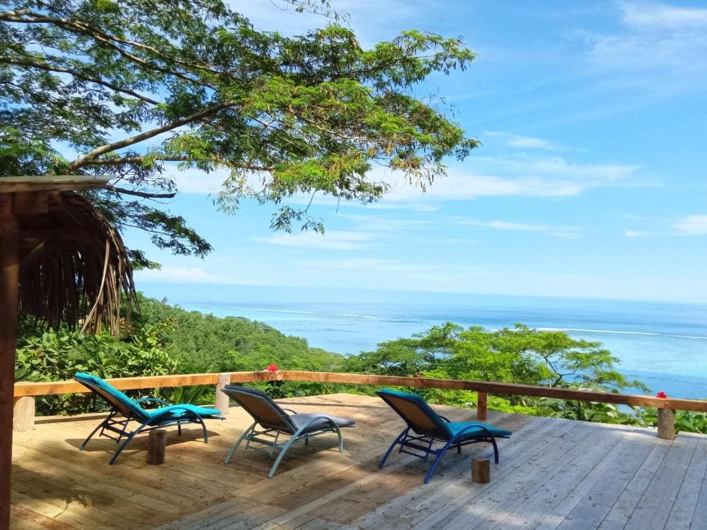 Sunset Room's-Auberge Polynésienne - View 5