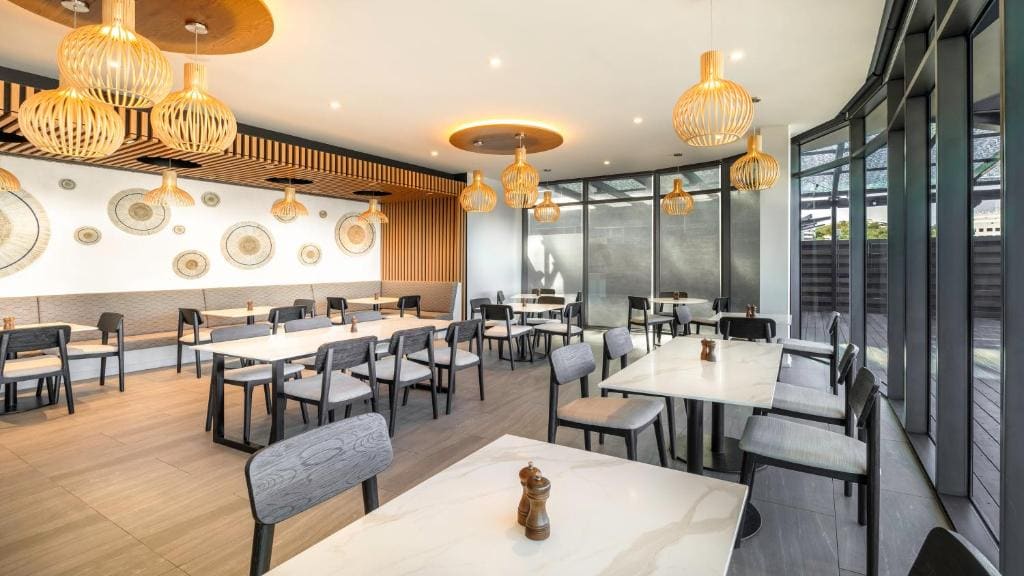 Crowne Plaza Residences Port Moresby by IHG - View 5