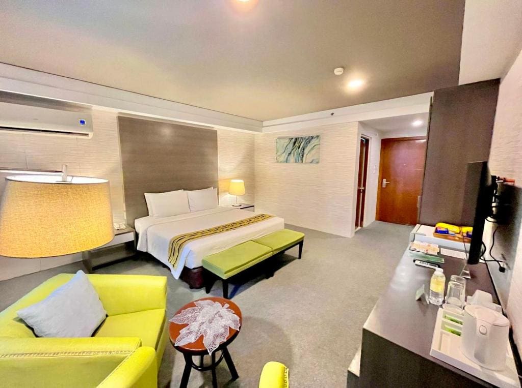 88 Courtyard Hotel - View 7