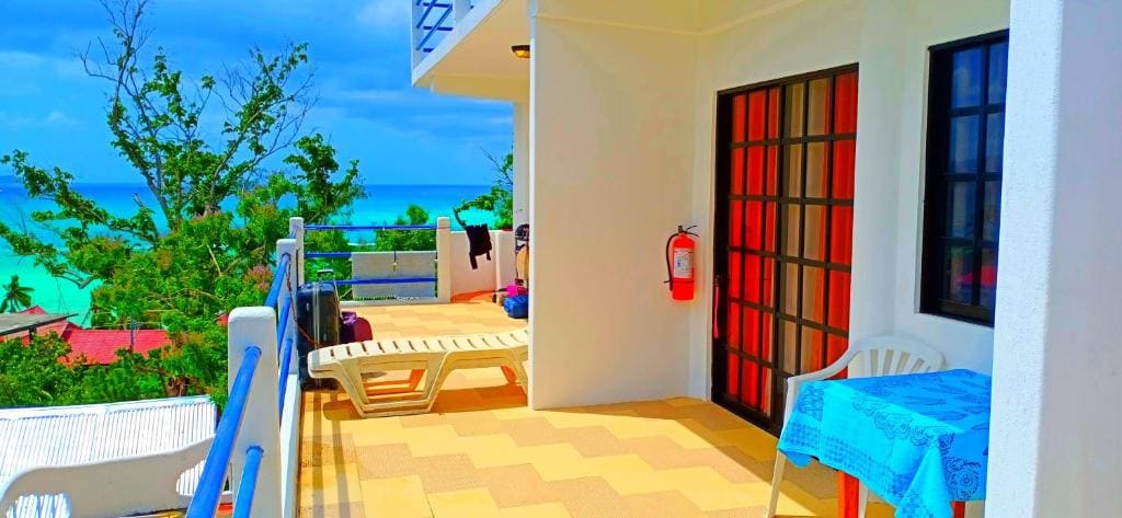 Aquarius Terraces Boutique Resort - View 5