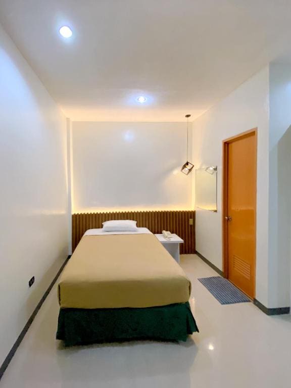 Ariano's Inn - View 2