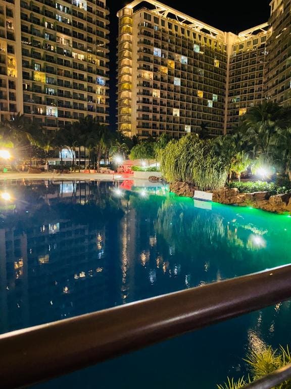 Azure staycation by scarlet suites - View 4