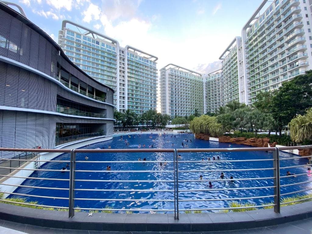Azure staycation by scarlet suites - View 3