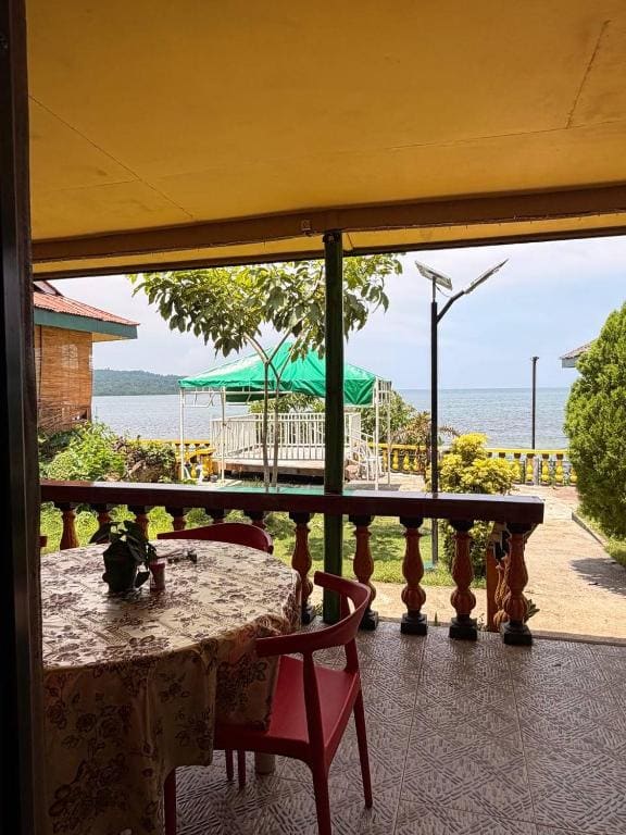 Camotes Seaside Tourist Inn - Camao Resort - View 4