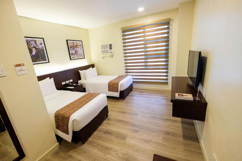 Cebu Quincentennial Hotel - View 2