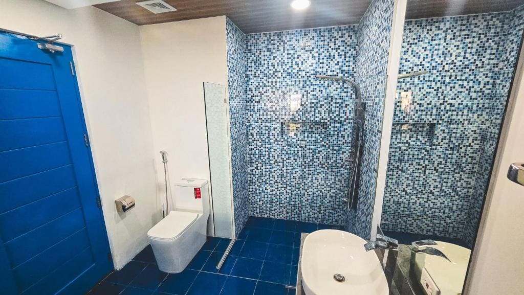 Cyan Sea Suites - View 4