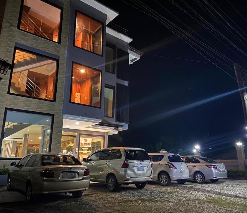 Eight Breeze - View 5
