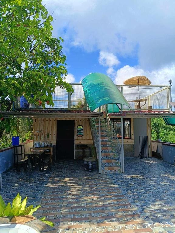 EJ's Guesthouse - Legazpi City - View 4