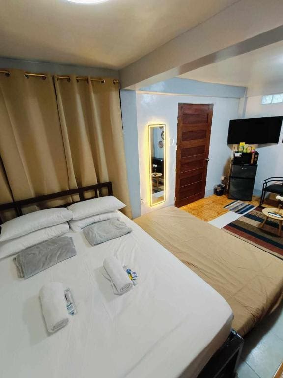 EJ's Guesthouse - Legazpi City - Main view