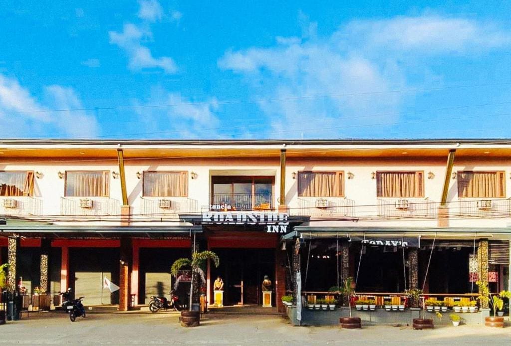 Estancia Roadside Inn by RedDoorz - Main view