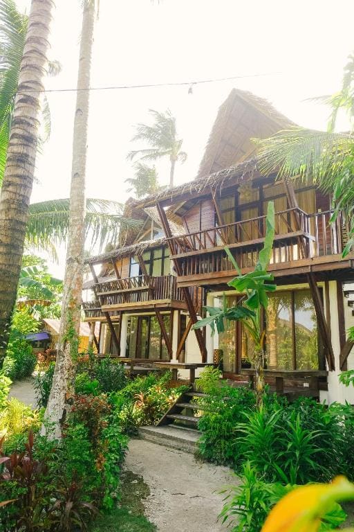 Harana Surf Resort - Main view