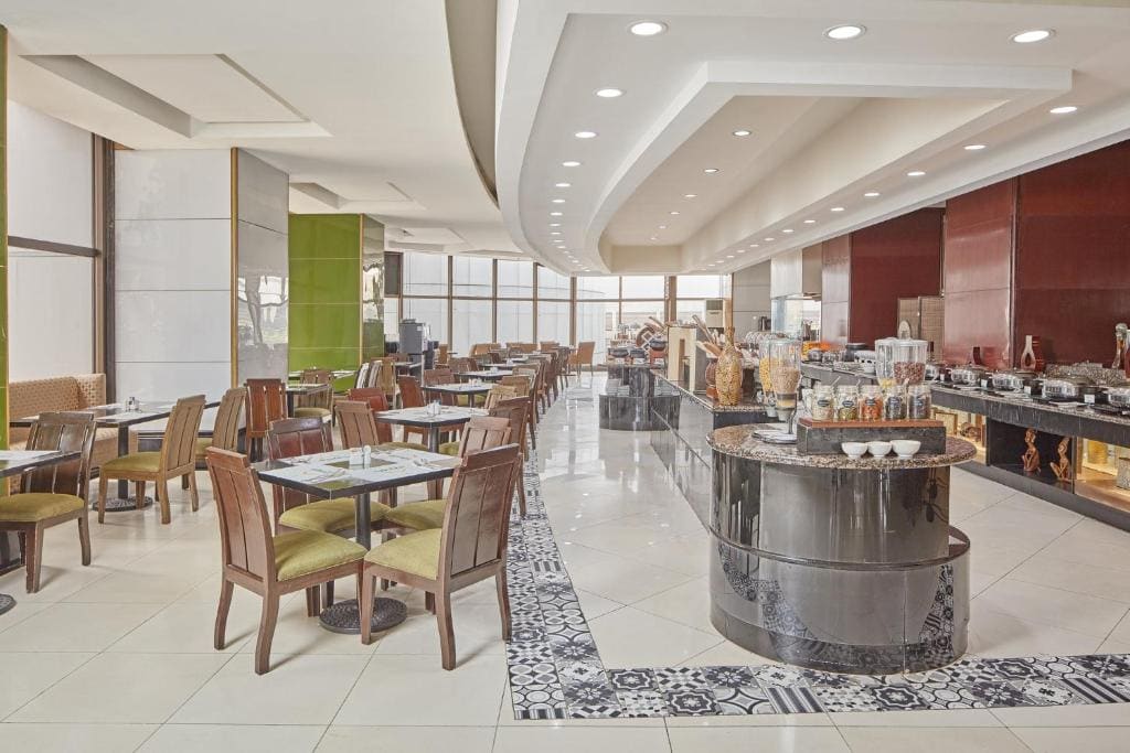 Holiday Inn & Suites Manila Galleria by IHG - View 3