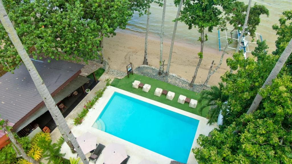 Last Frontier Beach Resort - Adults Only - View 3