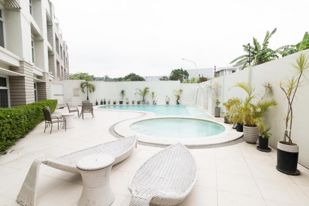 LeBlanc Hotel - View 3