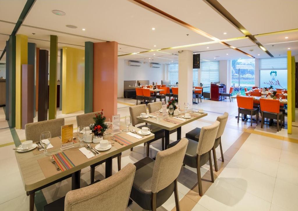 Microtel by Wyndham UP Technohub - View 4