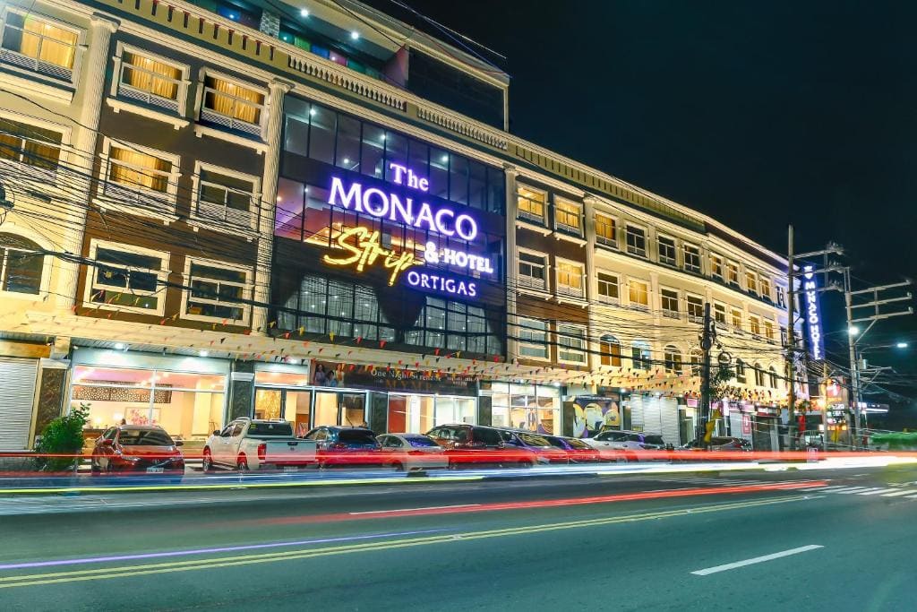 Monaco Hotel - Main view