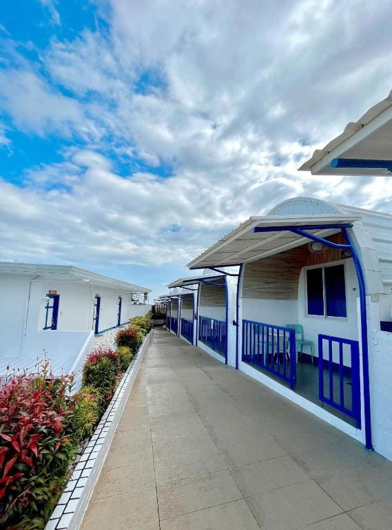 Montefrio Garden Resort - Main view