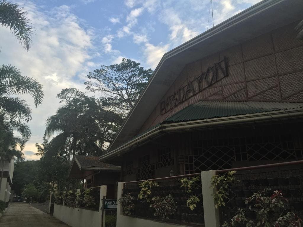 Pagdayon Traveler's Inn - Main view
