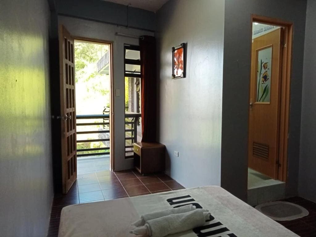 Banaue Pink Eco hostel - View 3