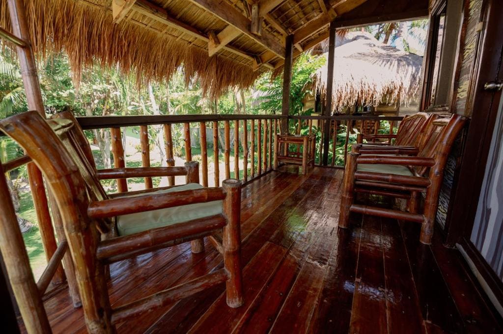 Polaris Beach and Dive Resort Inc - View 4