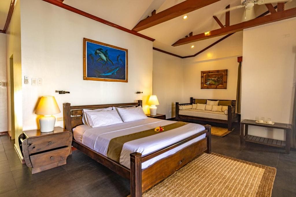 Pura Vida Cabilao Resort - View 5