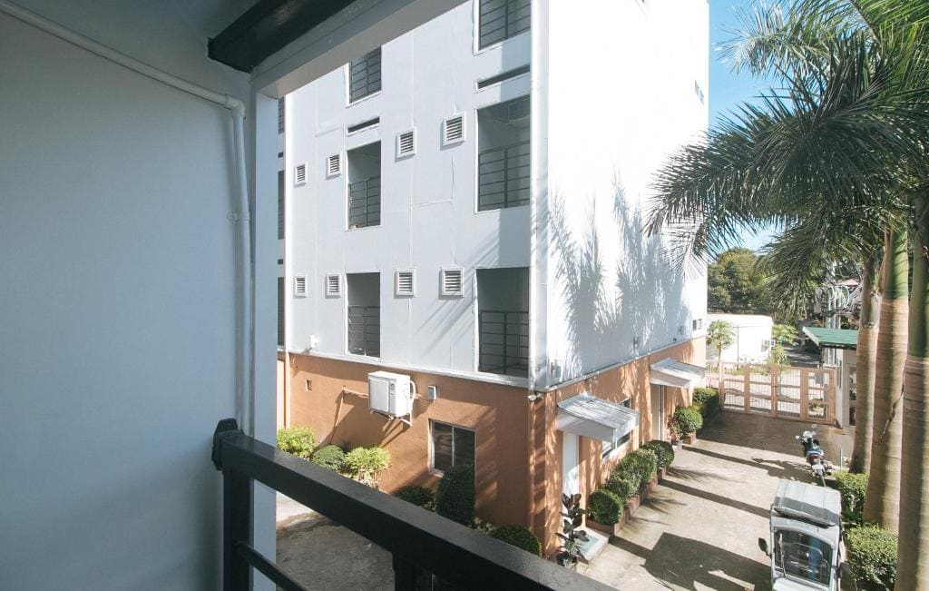 RedDoorz at Coral Tree Residences - View 3