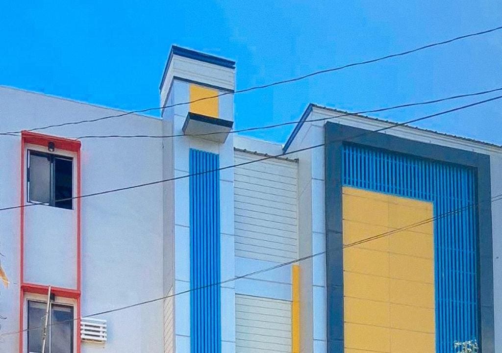 RedDoorz @ Guest Hotel Passi City Iloilo - Main view