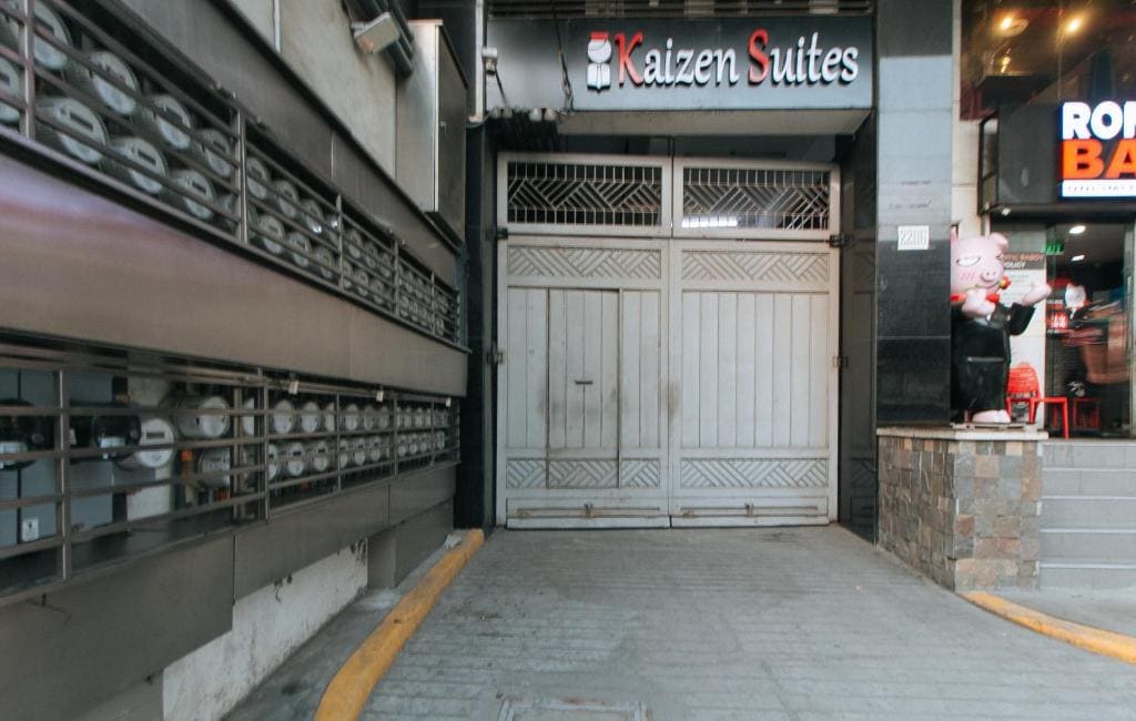 RedDoorz Plus @ Kaizen Suites Taft Avenue - Main view