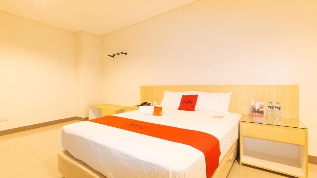 RedDoorz Plus @ Kaizen Suites Taft Avenue - View 6