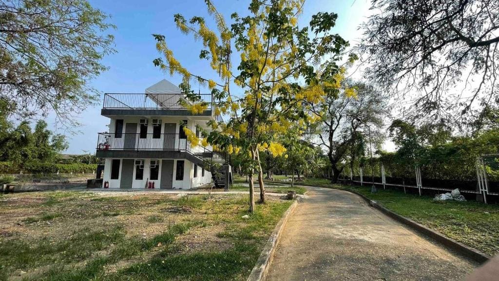 RiverCoves Resorts - Main view