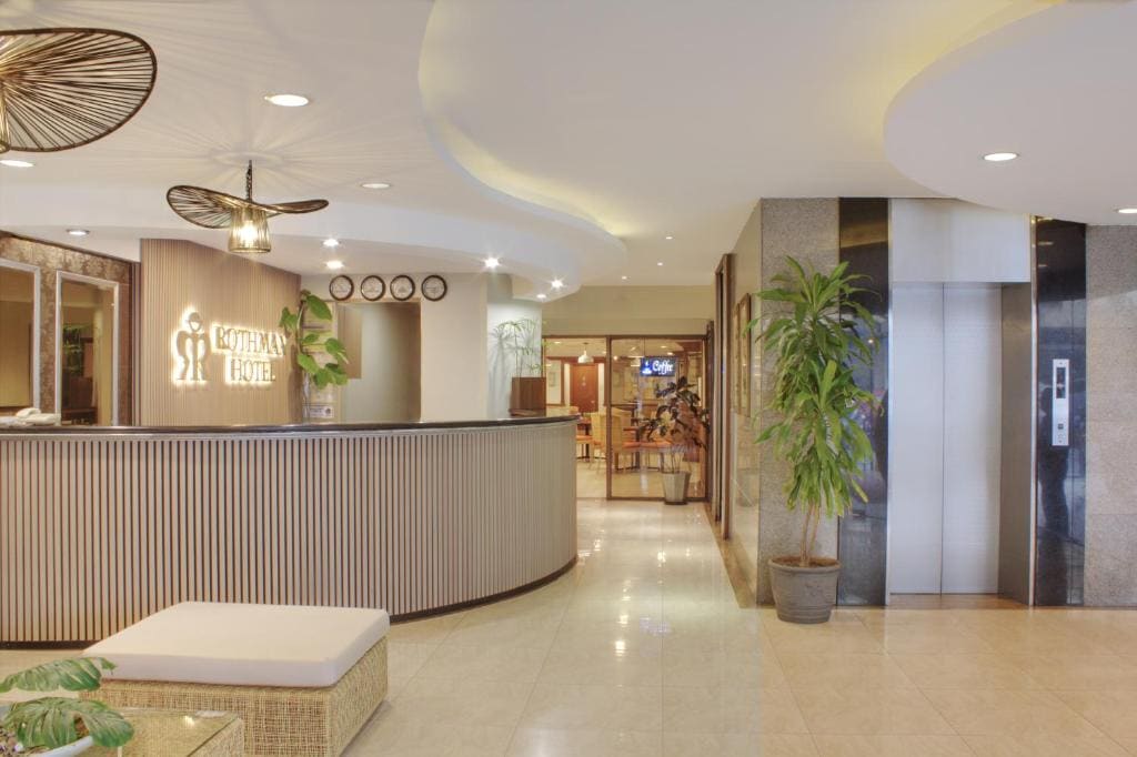 Rothman Hotel - Main view