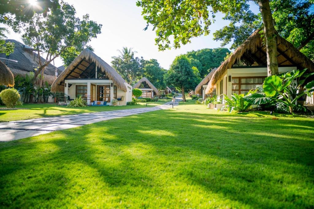 Salum Dive Resort - Main view