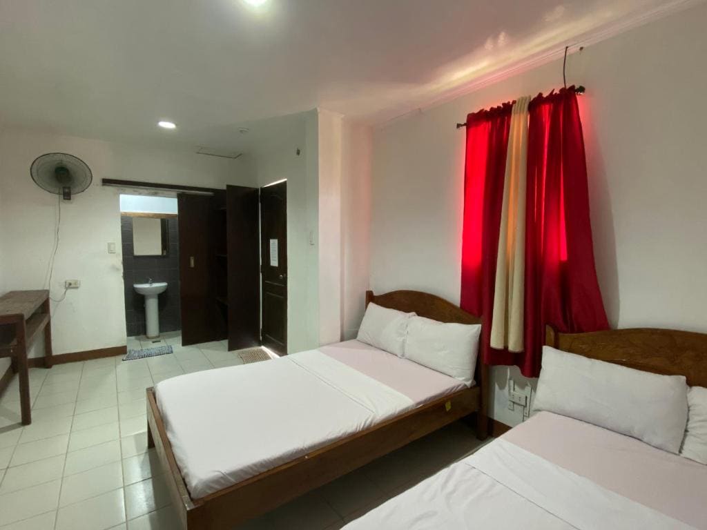 Shoreland Beach Resort by Cocotel - View 6