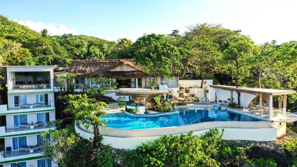 Solea Reef Resort Anda - View 3