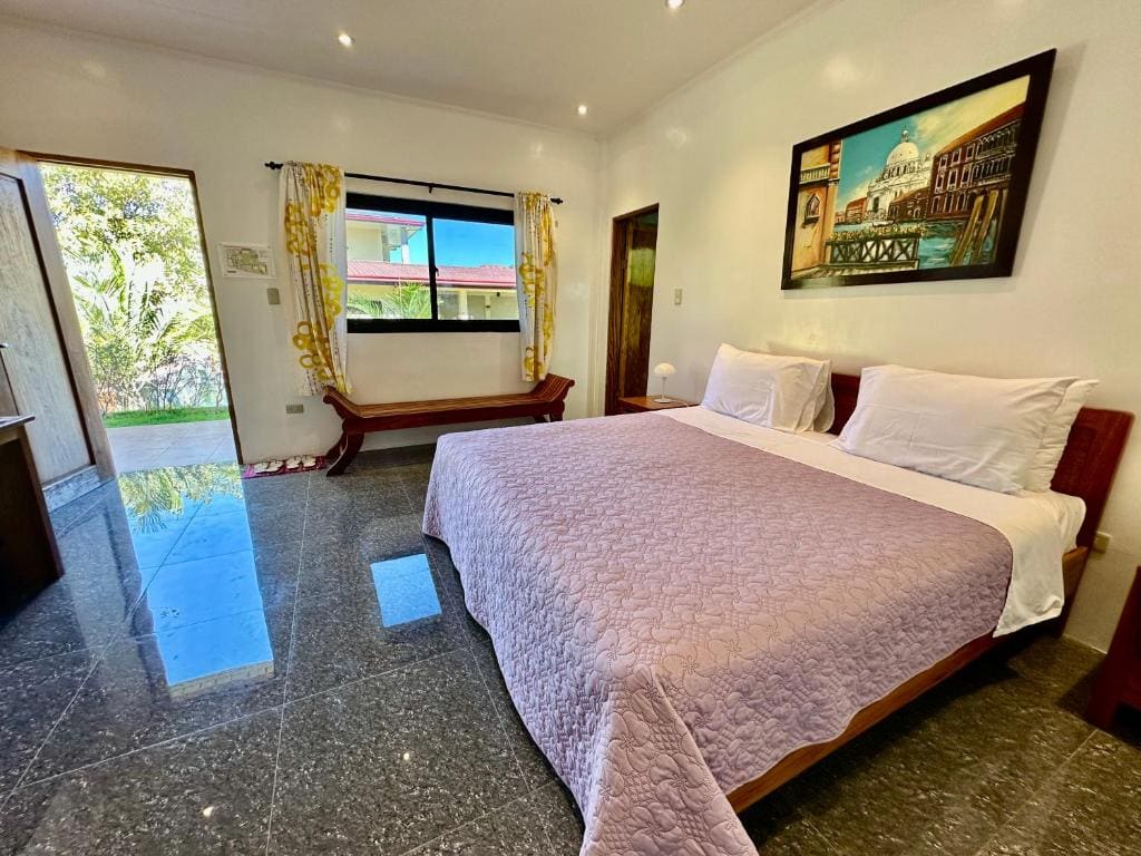 Strutz Art Garden Resort - View 2