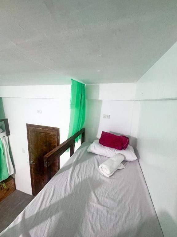 Sunset Surf Hostel Siargao - View 2