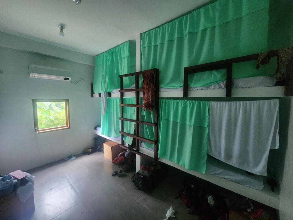 Sunset Surf Hostel Siargao - Main view