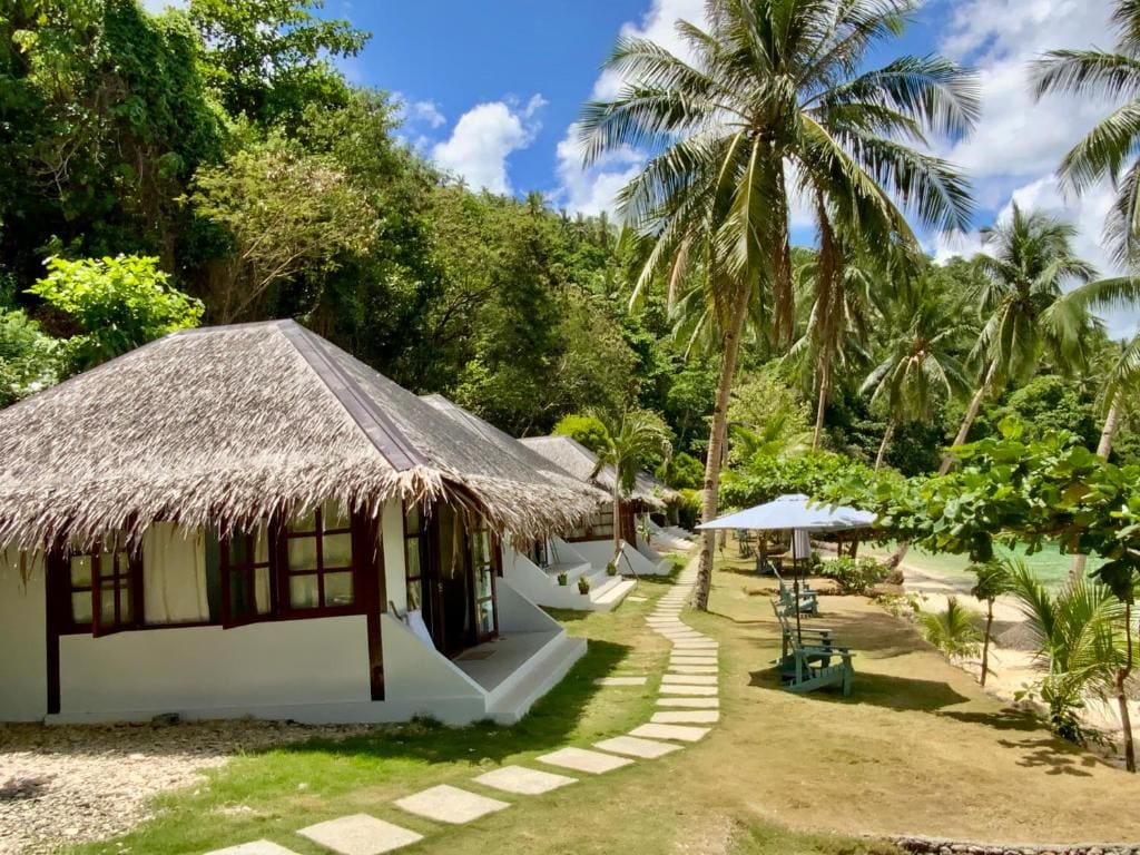 Tuburan Cove Beach Resort - Main view