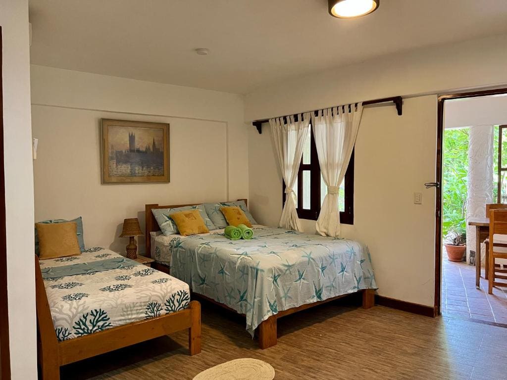 Wind Rider's Inn - View 2