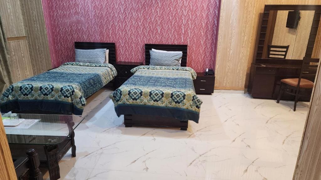 Divine Hotel1 - View 6