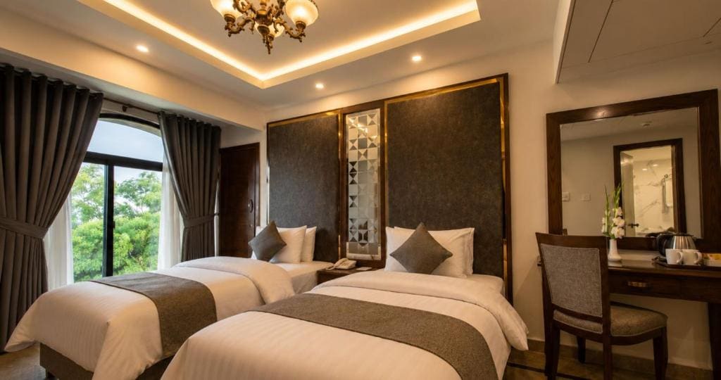 Envoy Continental Hotel, Blue Area, Islamabad - View 7