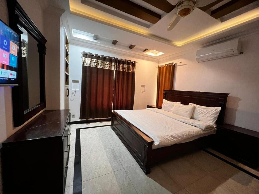 Mountain Villa Family Guest House - View 4
