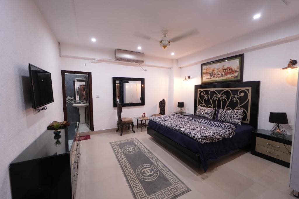 Nights Inn Hotel - View 2