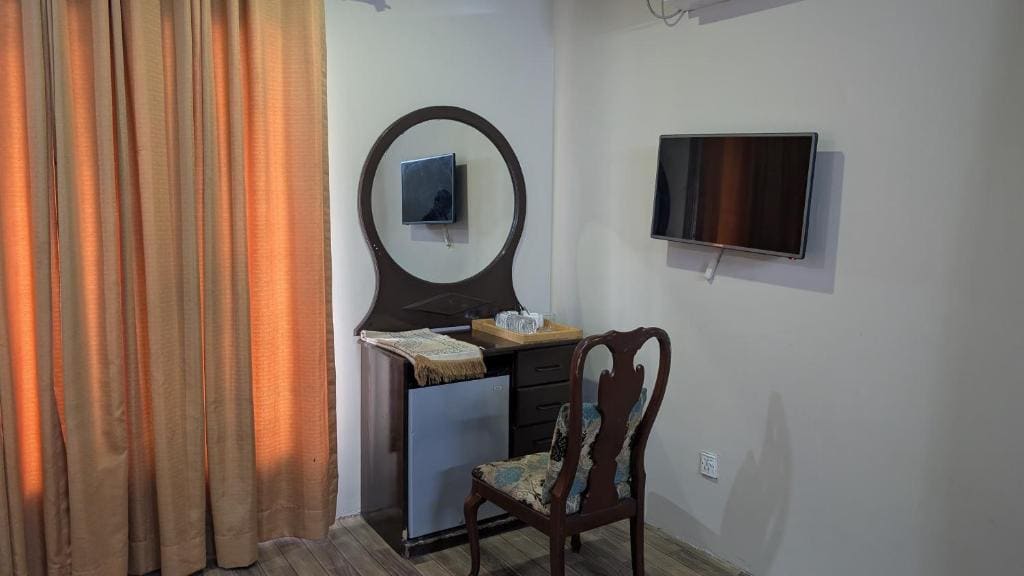 Cape Town Guest House - View 3